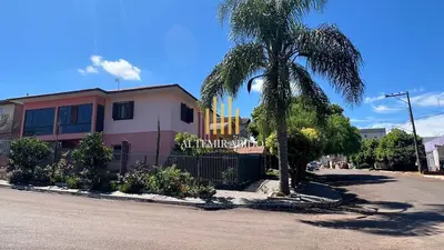 Casa com 4 quartos, São Cristovao, Tapejara - R$ 750 mil
