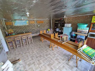 Linda Chácara/Sítio com casa em estilo cabana