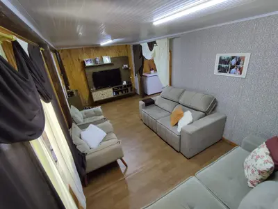 Linda Chácara/Sítio com casa em estilo cabana