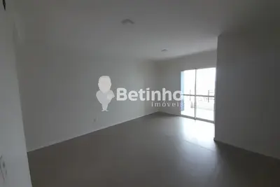 Cobertura nova com localização privilegiada
