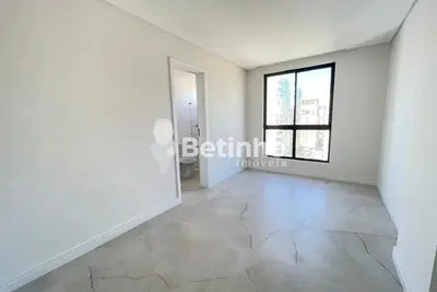 Descubra o privilégio de viver ou investir em um imóvel exclusivo em um dos destinos mais encantadores do litoral catarinense