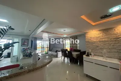 Luxuoso Apartamento Mobiliado no Coração da Cidade – Sofisticação e Conforto em 212m²!