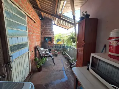 CASA COM 2 MORADIAS LOTEAMENTO BIANCHINI