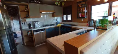 CASA DE MORADIA NO CASANNOVA COM TERRENO AO LADO