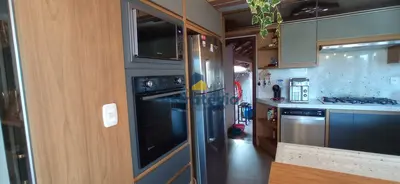 CASA DE MORADIA NO CASANNOVA COM TERRENO AO LADO